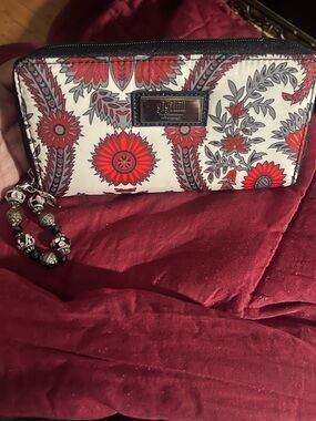 GIGI HILL Red Floral Zip Wallet